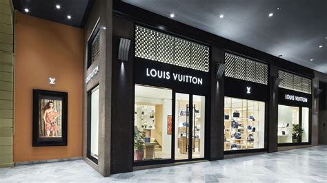 louis vuitton a bologna|louis vuitton bologna account.